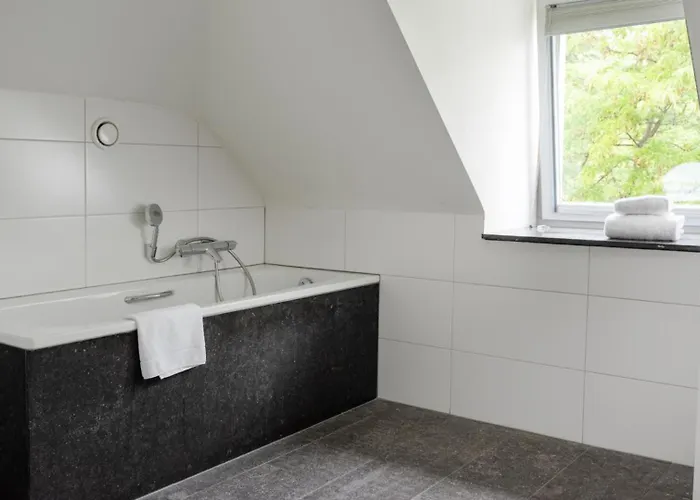 Valkenburg 3* Валкенбург