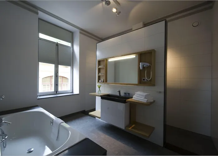 Valkenburg Отель