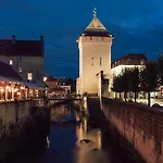 Valkenburg 3* 팔켄뷔르흐안더횔