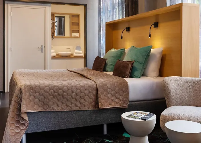 Отель Valkenburg