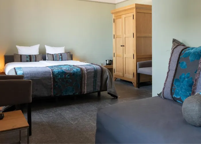 Отель Valkenburg 3*