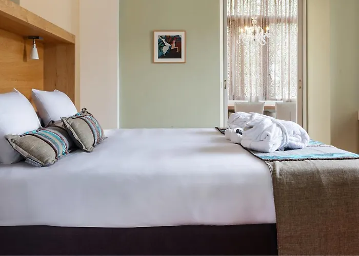 法尔肯堡别墅酒店 3*