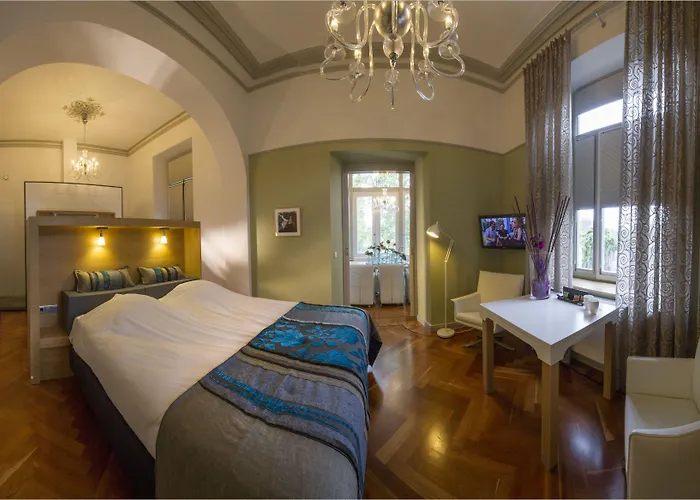 法尔肯堡别墅酒店