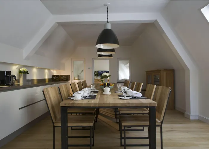 法尔肯堡别墅酒店 3* 法尔肯堡