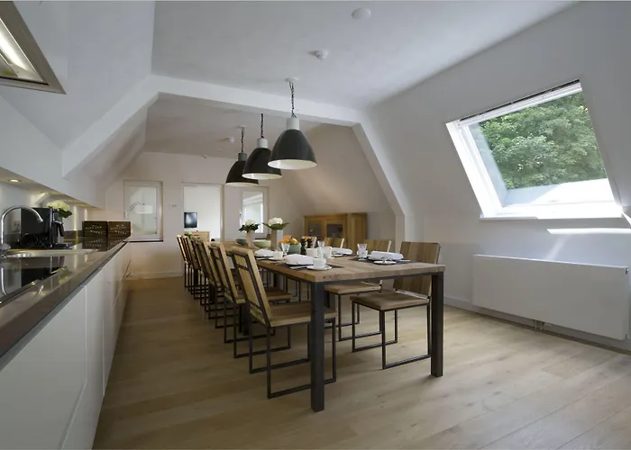 酒店 法尔肯堡别墅酒店 3*