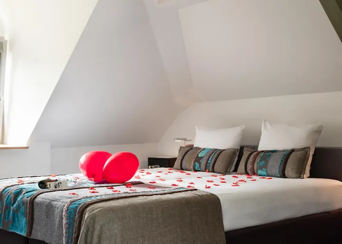 法尔肯堡别墅酒店 3* 法尔肯堡