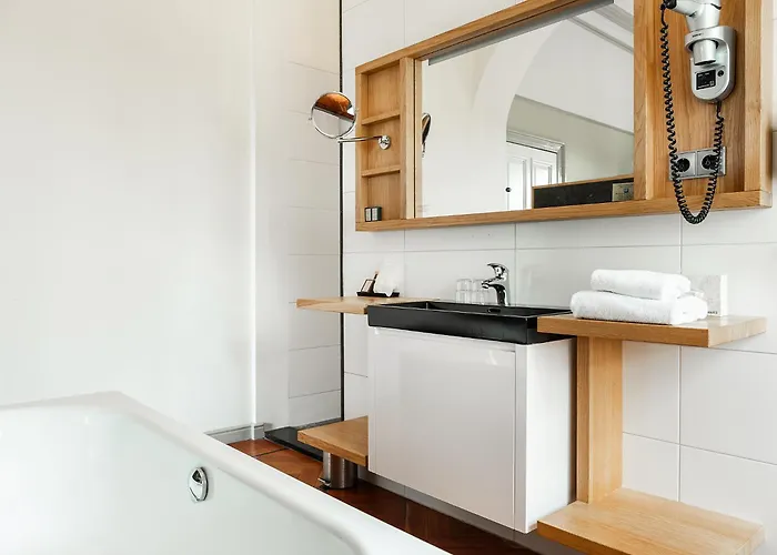 法尔肯堡别墅酒店 3*