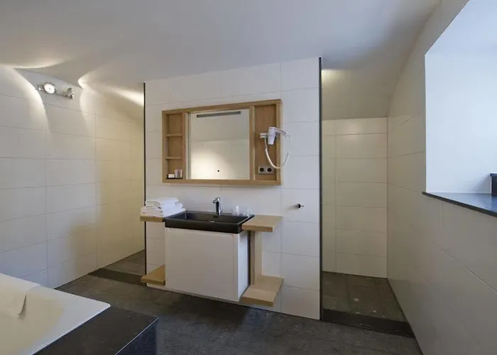 法尔肯堡别墅酒店 3*